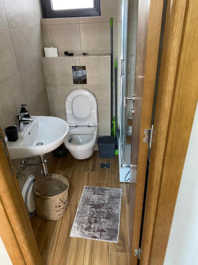 Fides Stylish Apartments Tivat With Pool Экстерьер фото