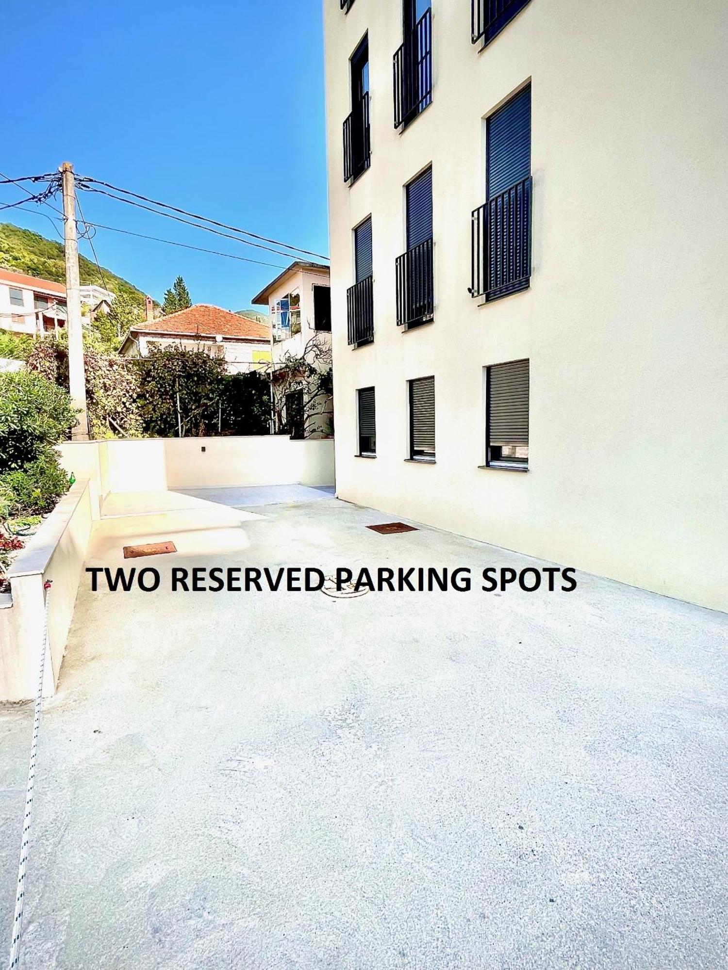 Fides Stylish Apartments Tivat With Pool Экстерьер фото